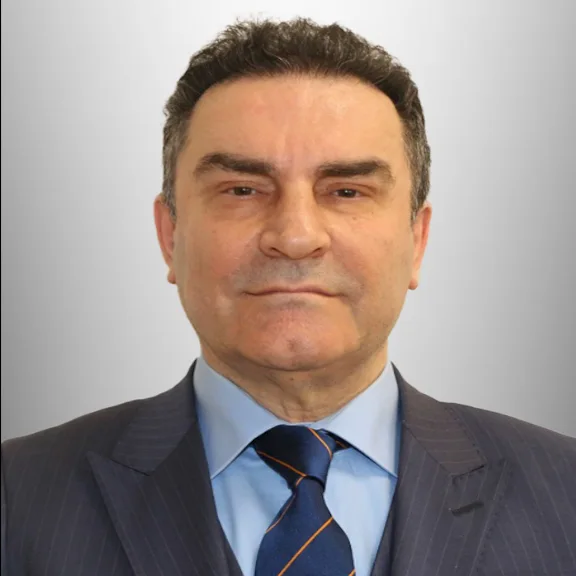 Prof. Dr. Zakir Avşar