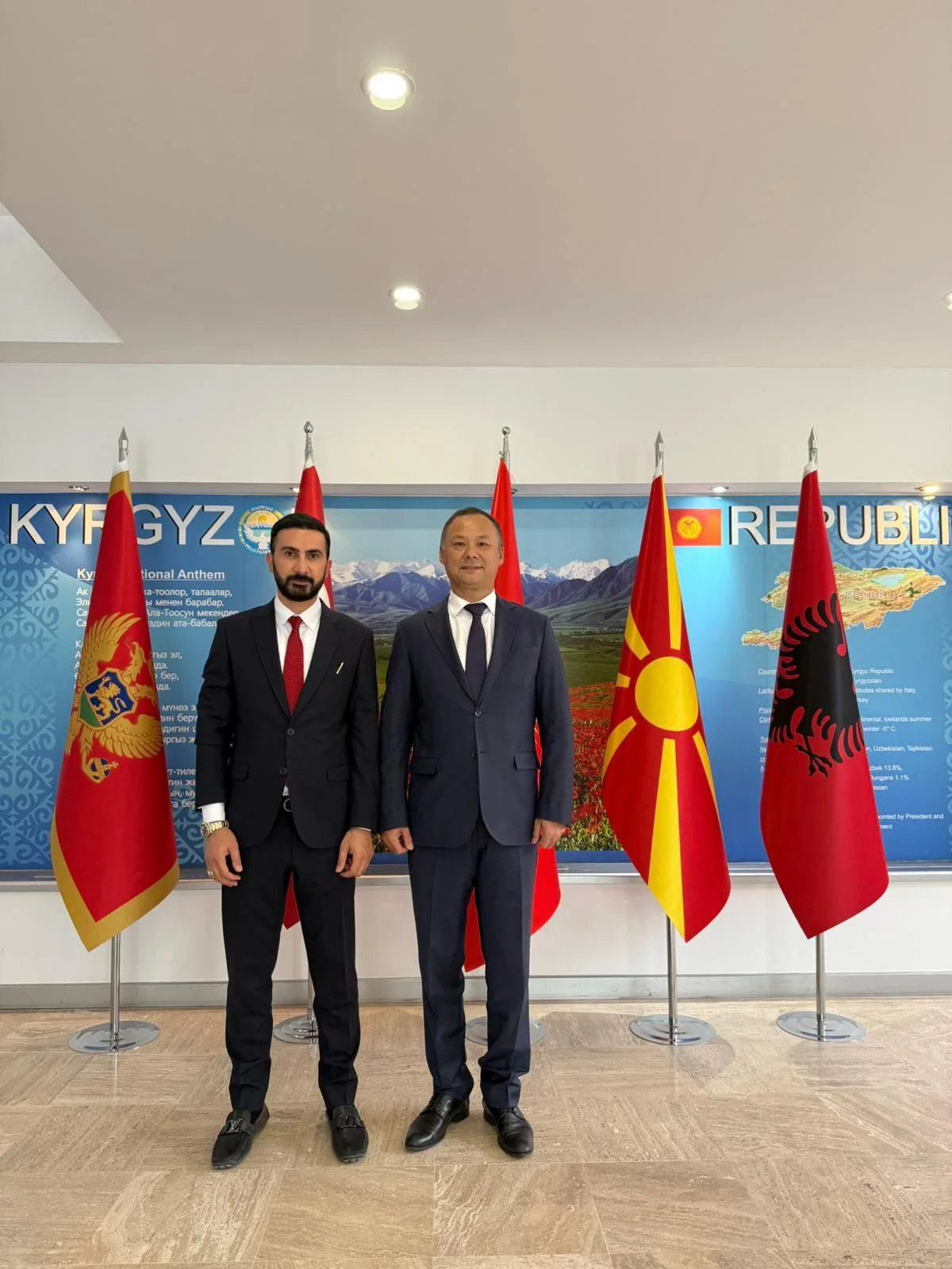 Kırgız Cumhuriyeti Ankara Büyükelçisi Ruslan KAZAKBAEV’e Ziyaret